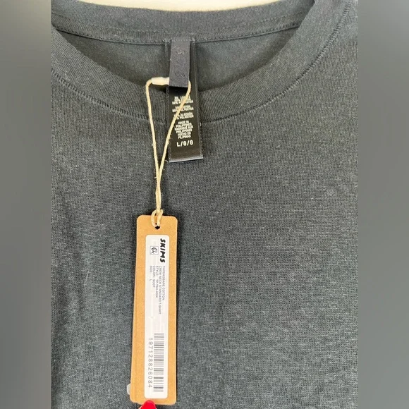 NWT SKIMS THREADBARE COTTON
CREW NECK STANDARD T-SHIRT - Picture 5 of 7